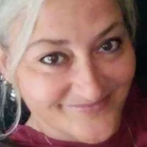 Meet your Posher, Carol